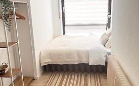Gemuetliches Zentrales Apartment 2 Min Bis Du Hbf